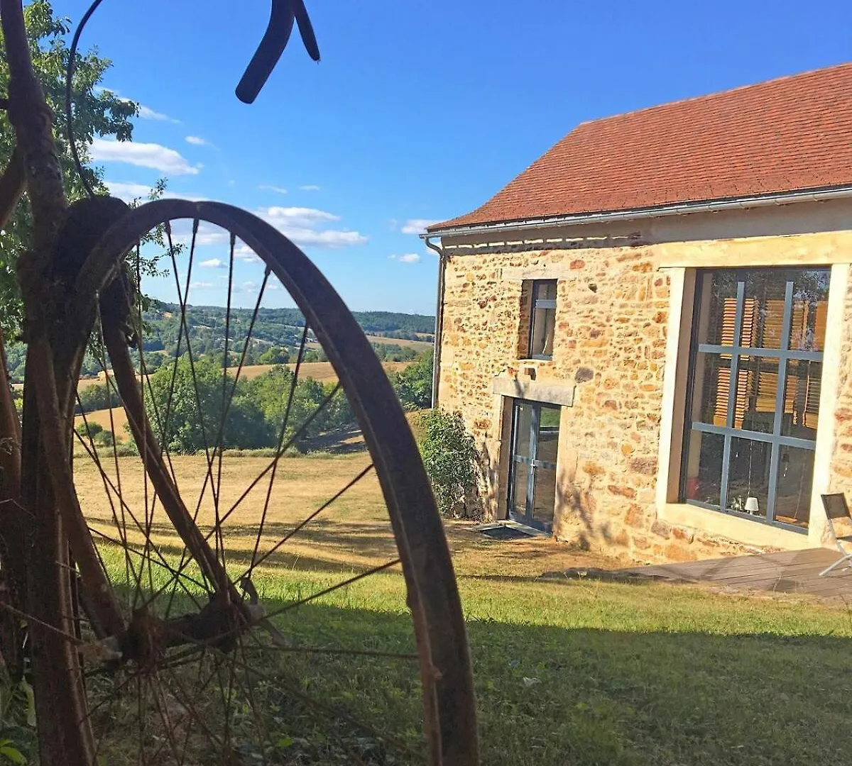 Les Maisons D'En Bas, Piscine Et Jaccuzi Saint-Remy  0*, Saint-Remy (Aveyron) Francie